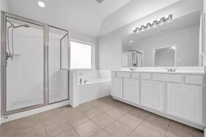 4109 Oak Point Drive, Pearland, TX 77581 - Photo 4