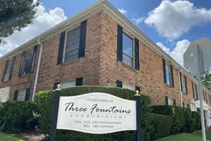 2101 Fountain View Dr, Houston, TX 77057 - Photo 1