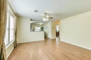 7723 American Holly Ct, Cypress, TX 77433 - Photo 4