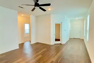 10647 Cashew Run Ln, Houston, TX 77075 - Photo 6