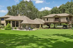 2020 Pecan Lake Dr, Richmond, TX 77406 - Photo 2