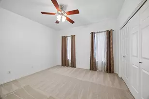 319 Mariachi St, Crosby, TX 77532 - Photo 22