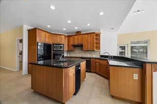 319 Mariachi St, Crosby, TX 77532 - Photo 10
