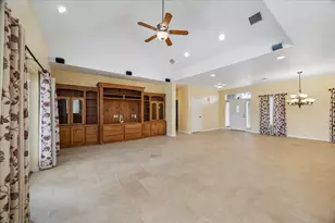 319 Mariachi St, Crosby, TX 77532 - Photo 14