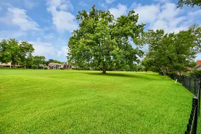 1823 Rock Fence Drive, Richmond, TX 77406 - Photo 2