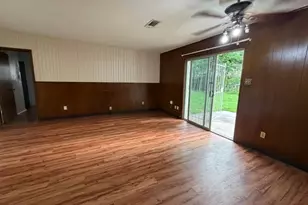 4142 Brookston St, Houston, TX 77045 - Photo 8