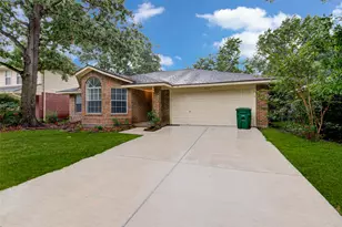 2422 Pine Cone Dr, Houston, TX 77339 - Photo 4