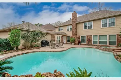 5926 Silent Oaks Drive, Humble, TX 77346 - Photo 2