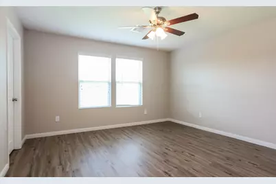6450 Dayridge Lane, Houston, TX 77048 - Photo 10