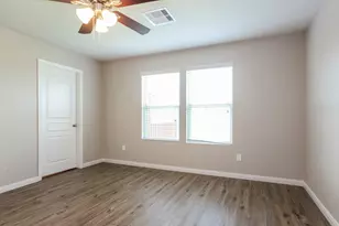 6450 Dayridge Ln, Houston, TX 77048 - Photo 14