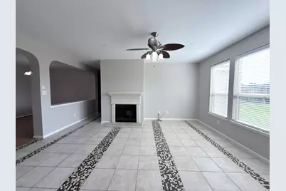 2926 Richland Spring Lane, Sugar Land, TX 77479 - Photo 4