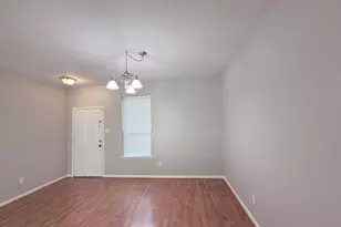2926 Richland Spring Ln, Sugar Land, TX 77479 - Photo 12