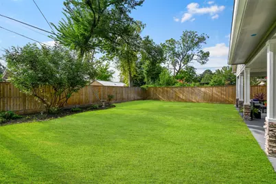 2018 Marnel Road, Houston, TX 77055 - Photo 2