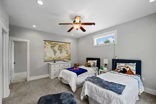 2018 Marnel Rd, Houston, TX 77055 - Photo 32