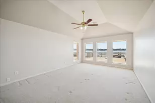 12810 Pelican Island Dr, Willis, TX 77318 - Photo 14