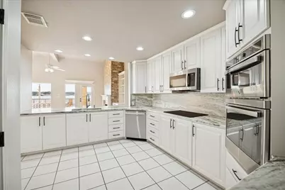 12810 Pelican Island Drive, Willis, TX 77318 - Photo 8