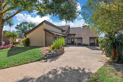 6003 Long Leaf Drive, Houston, TX 77088 - Photo 2