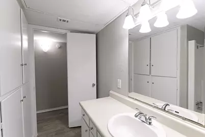 8100 N N Mopac Expressway #03-111, Austin, TX 78759 - Photo 12