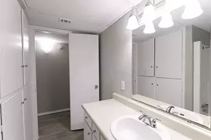 8100 N N Mopac Expressway, Austin, TX 78759 - Photo 12