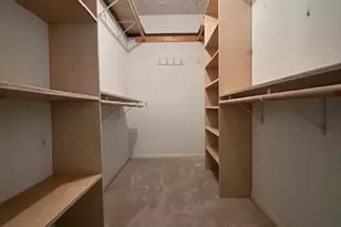 2010 Windy Meadow Dr, Sugar Land, TX 77478 - Photo 12