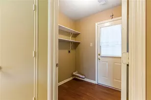 988 Birnham Woods Blvd, Pasadena, TX 77503 - Photo 12