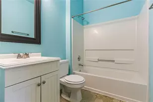 988 Birnham Woods Blvd, Pasadena, TX 77503 - Photo 14