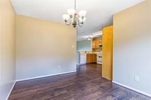 988 Birnham Woods Blvd, Pasadena, TX 77503 - Photo 10