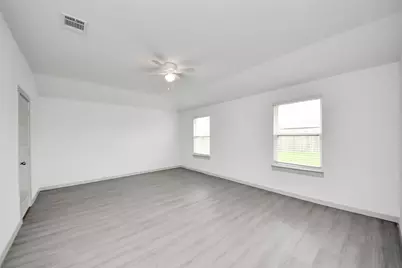 7803 Golden Rubia Lane, Rosharon, TX 77583 - Photo 18
