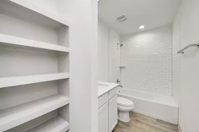 7803 Golden Rubia Lane, Rosharon, TX 77583 - Photo 10