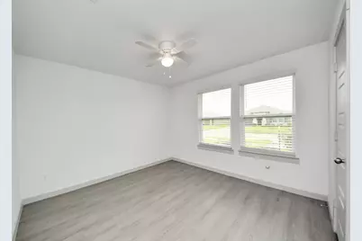 7803 Golden Rubia Lane, Rosharon, TX 77583 - Photo 8