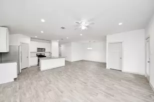 7803 Golden Rubia Ln, Rosharon, TX 77583 - Photo 26