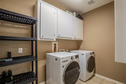 158 Prairie Dawn Circle, The Woodlands, TX 77385 - Photo 16