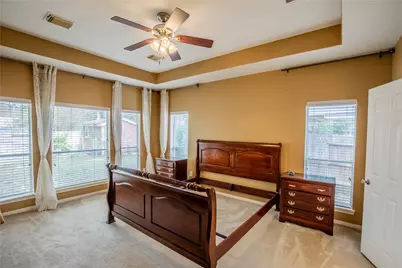 158 Prairie Dawn Circle, The Woodlands, TX 77385 - Photo 18