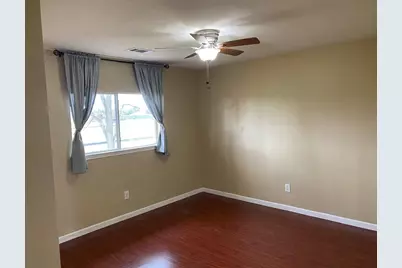 17158 Summer Hollow Drive, Sugar Land, TX 77498 - Photo 16