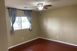 17158 Summer Hollow Dr, Sugar Land, TX 77498 - Photo 16