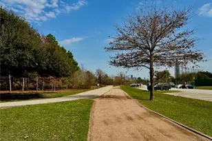 5353 Memorial Dr, Houston, TX 77007 - Photo 20