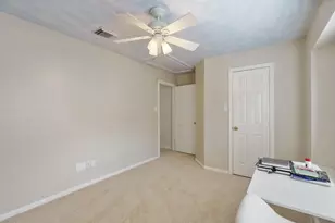 3214 Richland Dr, Sugar Land, TX 77478 - Photo 30