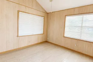 4406 Pabst Rd, Galveston, TX 77554 - Photo 12