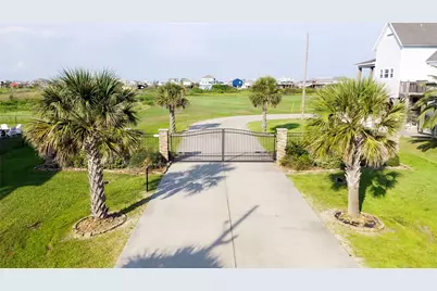 1217 Crystal Dunes Way, Crystal Beach, TX 77650 - Photo 1
