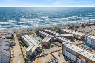 6300 Seawall Blvd, Galveston, TX 77551 - Photo 22