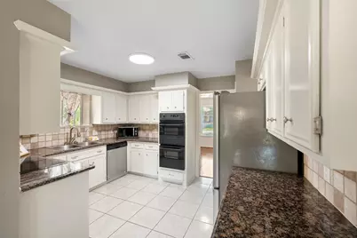 2026 Riverlawn Drive, Kingwood, TX 77339 - Photo 16