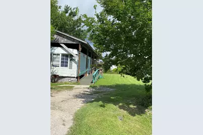 226 12th Street, San Leon, TX 77539 - Photo 4