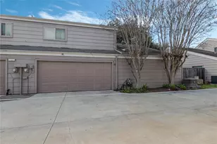 13975 Hollowgreen Dr, Houston, TX 77082 - Photo 28