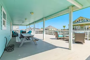 247 Schooner Dr, Freeport, TX 77541 - Photo 28