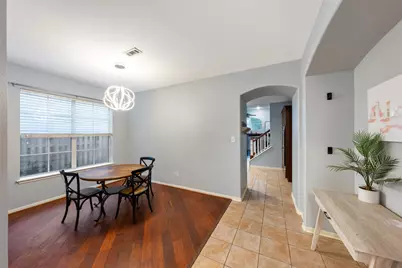 19 Lyreleaf Place, The Woodlands, TX 77382 - Photo 4