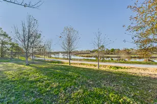 1413 Ramada Dr, Houston, TX 77062 - Photo 6