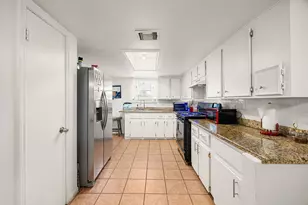 9534 Fuqua St, Houston, TX 77075 - Photo 14