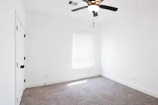 4709 Ireland St, Houston, TX 77016 - Photo 10