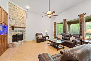 28007 Hickory Ct, Magnolia, TX 77355 - Photo 12