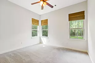 28007 Hickory Ct, Magnolia, TX 77355 - Photo 32